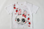 うさぎちゃんとイチゴTシャツ