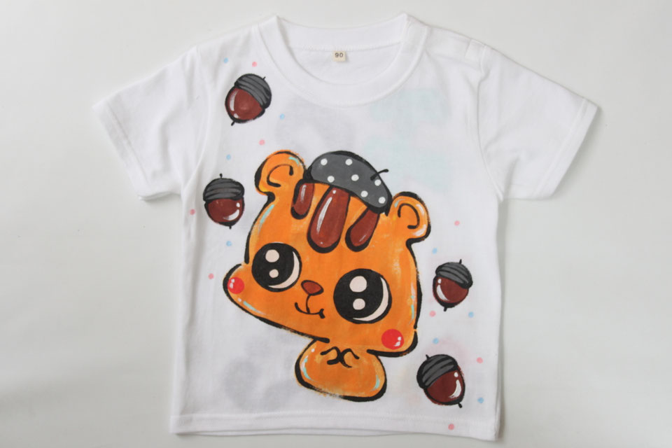 どんぐリッスTシャツ