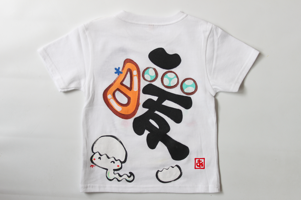 幸運白へびTシャツ