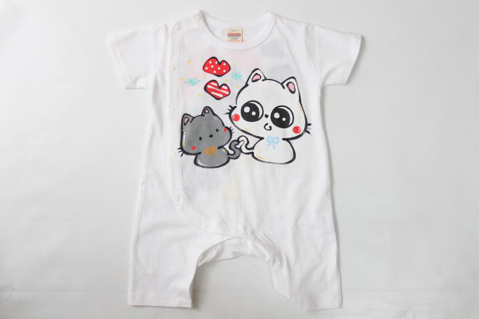 仲良しネコTシャツ